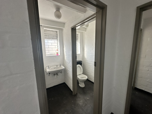 To Let Commercial Property for Rent in Ottery Western Cape